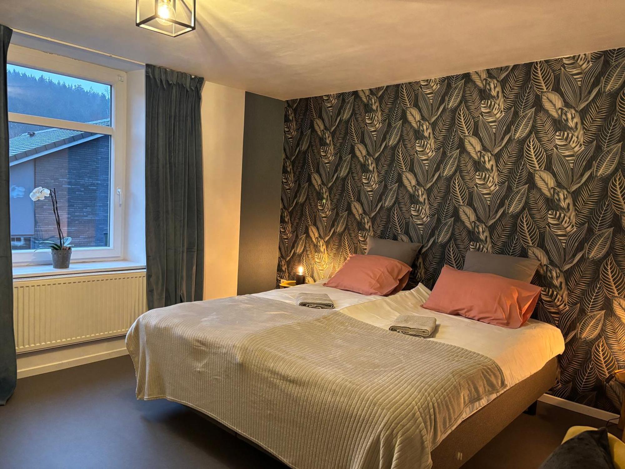 Bed and Breakfast Les Lucioles Francorchamps Esterno foto